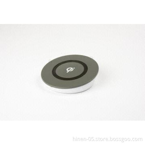 5W Wireless Charging Pad, Rounded Design Suitable for Various Mobile Phones with Different Shapes